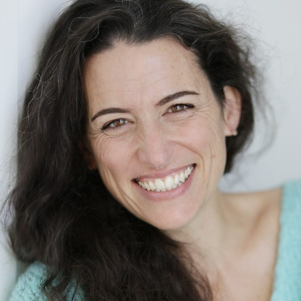 Véronique CAQUINEAU