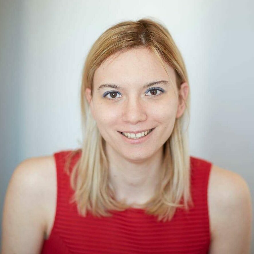 Léa VIANY